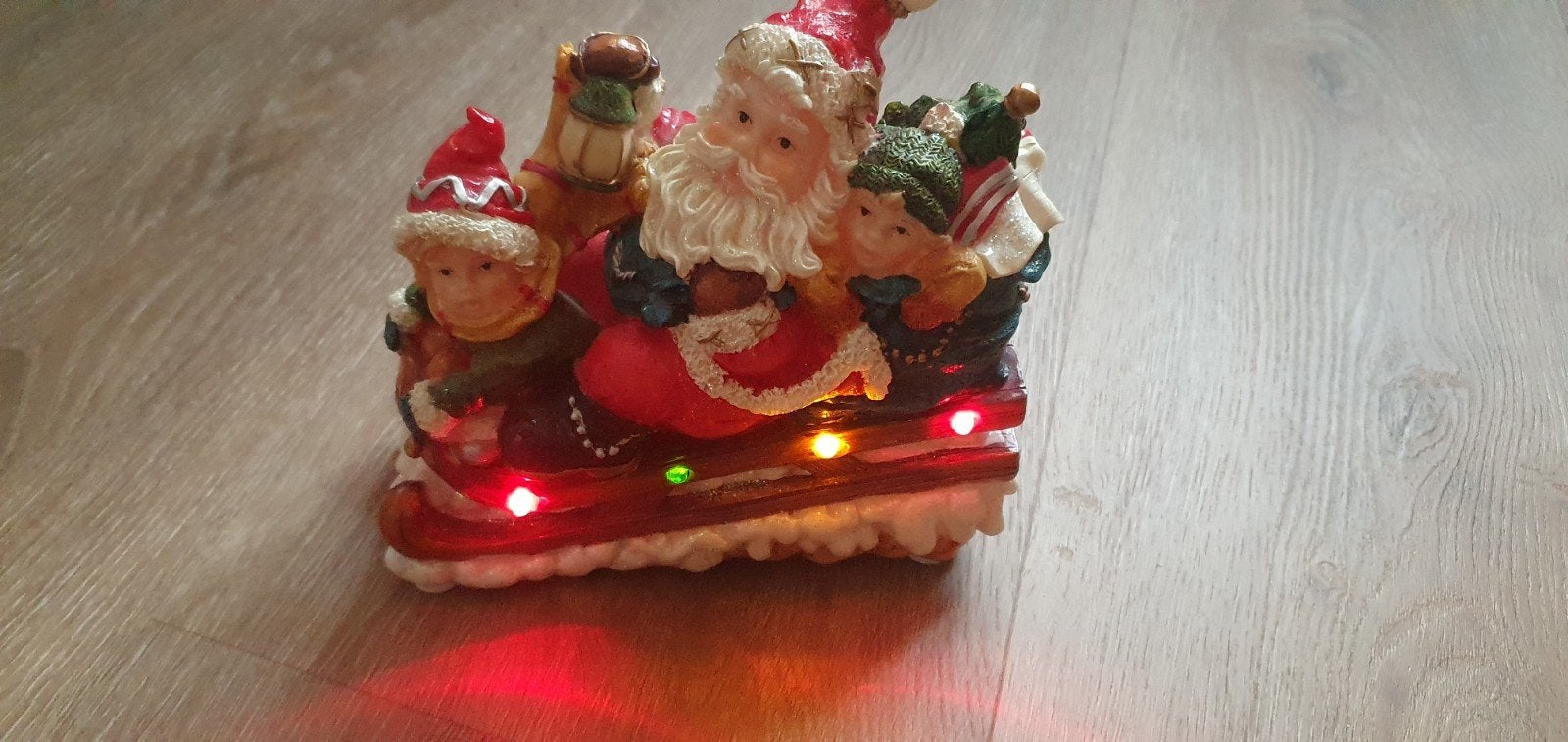 Muziekdoos kerstman op slee .polystone, Diversen, Ophalen of Verzenden, Zo goed als nieuw