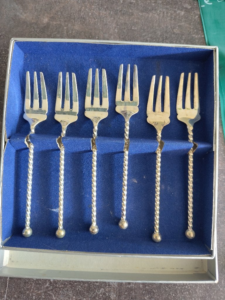 Set van 6 elegante antieke verzilverde gebaksvorkjes, Ophalen