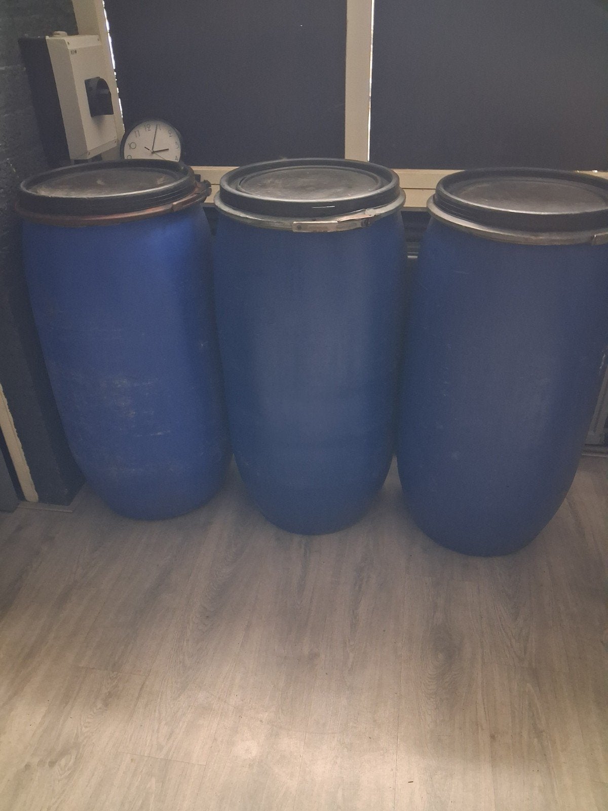 Plastic vaten. 100 liter., Minder dan 75 liter, Ophalen