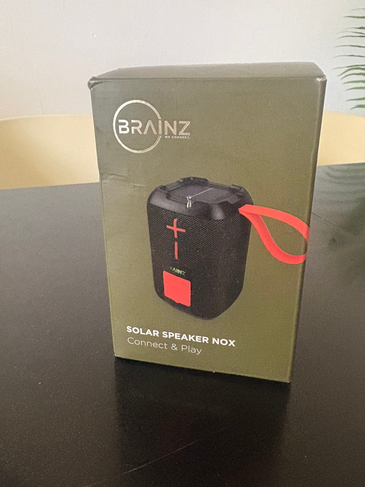 Solar spekaer box, Ophalen of Verzenden, Zo goed als nieuw