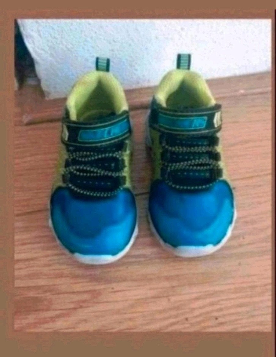 Skechers schoenen met licht, Schoenen, Zo goed als nieuw, Jongen, Skechers