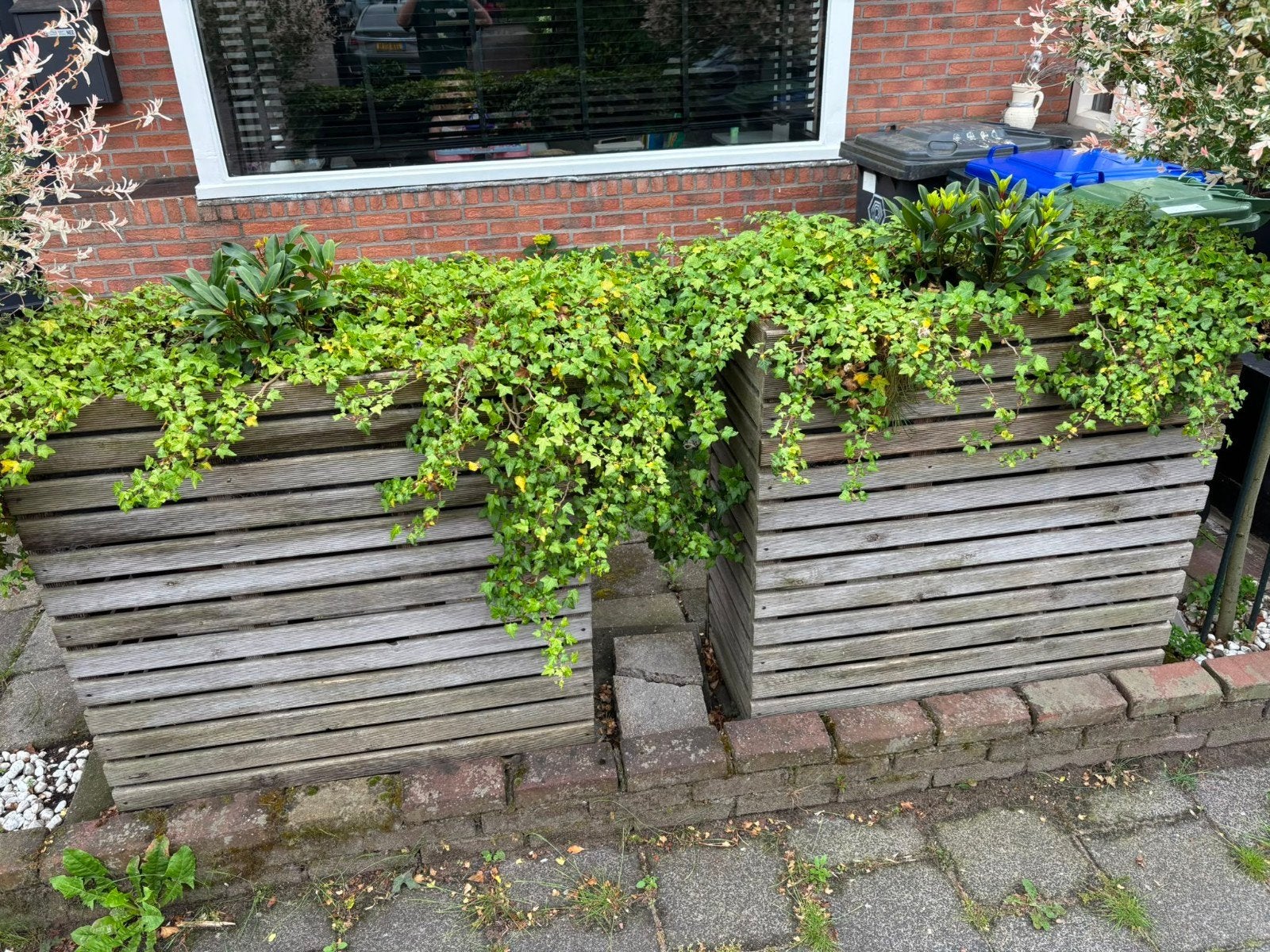 Houten Bloembakken voor Tuin of Balkon (2 stuks), Tuin en Terras, Bloembakken en Plantenbakken, Gebruikt, Ophalen of Verzenden