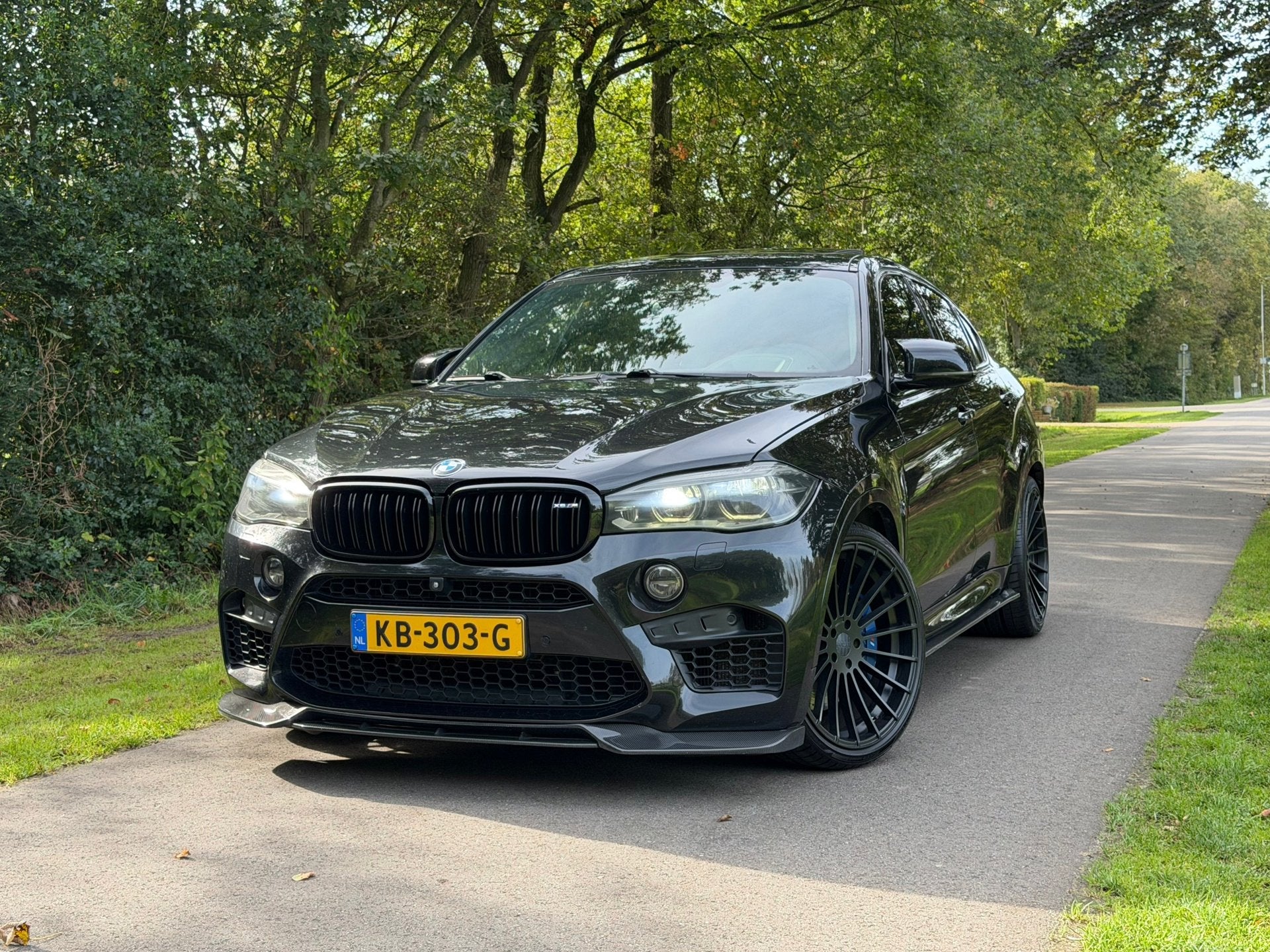 BMW X6 M | Carbon | H&K | Schuifdak | Memory | Hud | 22" inc, Auto's, Automaat, 2950 kg, 2240 kg, Gebruikt