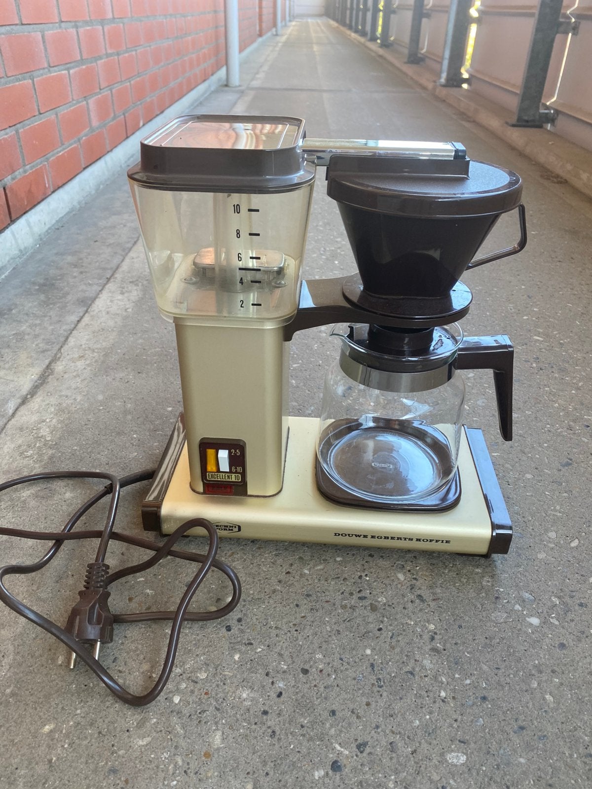 douwe egberts koffiezet apparaat moccamaster retro vintage, Gebruikt, Koffiemachine, Gemalen koffie, Ophalen of Verzenden
