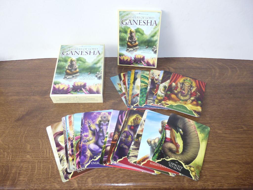 Orakel kaarten - Whisper's of Lord Ganesha, Boeken, Ophalen of Verzenden, Zo goed als nieuw, Tarot of Kaarten leggen, Achtergrond en Informatie