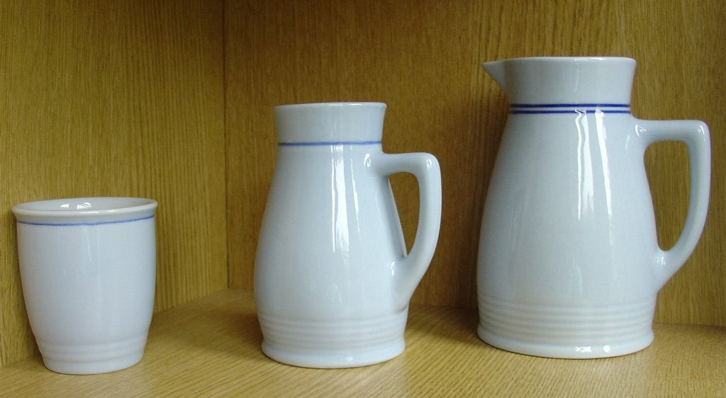 Lilien Porzellan Austria schenkkannen, Vintage, Ophalen of Verzenden, Zo goed als nieuw, Blauw