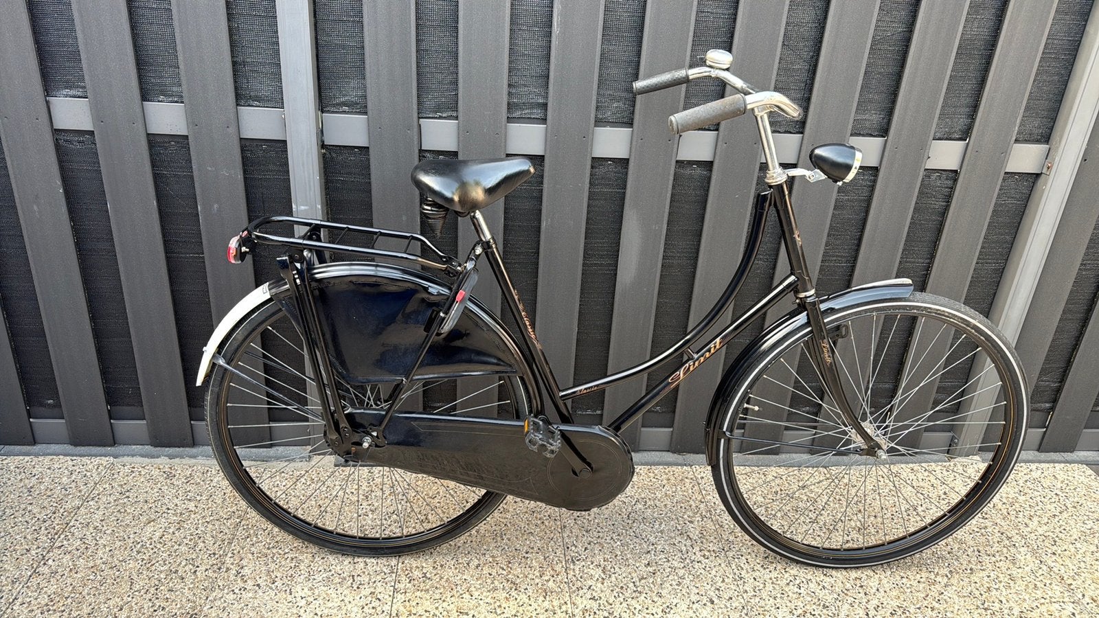 Nette Omafiets Limit 28 inch, 56 cm of meer, Ophalen, Zo goed als nieuw, Terugtraprem