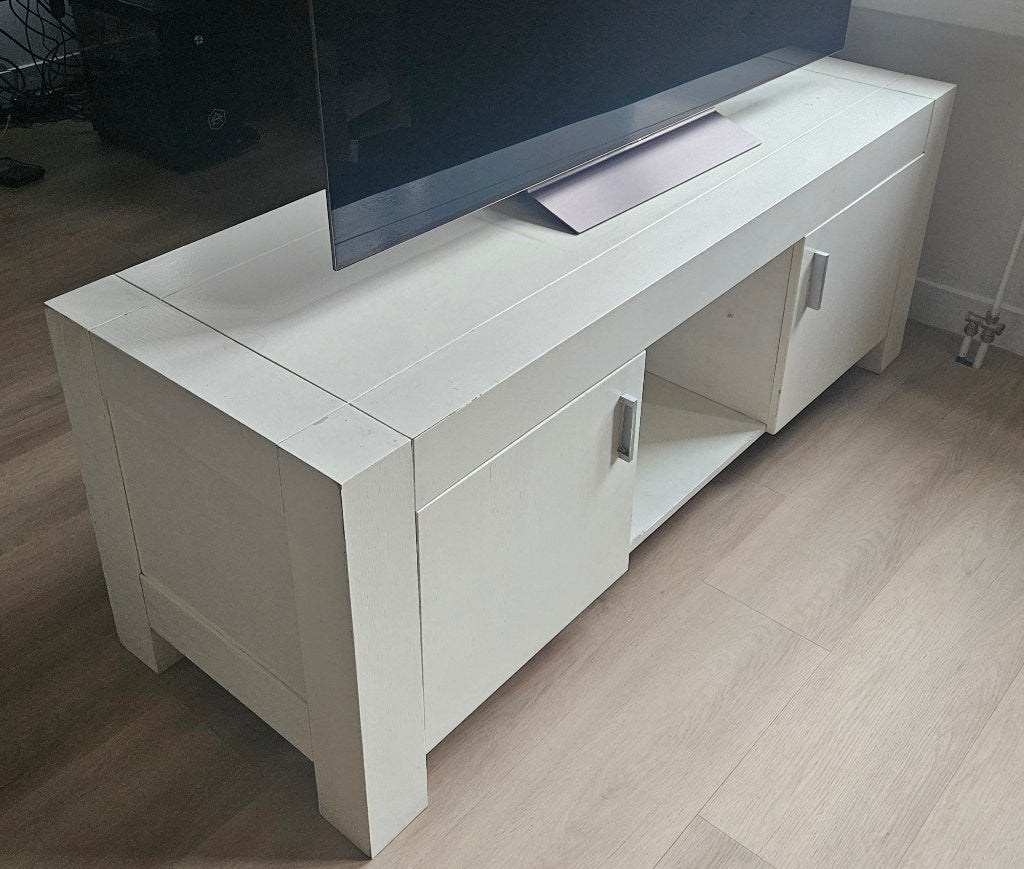 Gratis wit houten tv-meubel met opbergruimte, Ophalen, Gebruikt, 150 tot 200 cm, Minder dan 100 cm