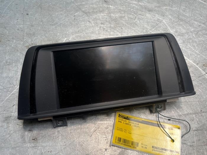 Display Interieur van een BMW 1-Serie, Gebruikt, -, -, Ophalen of Verzenden