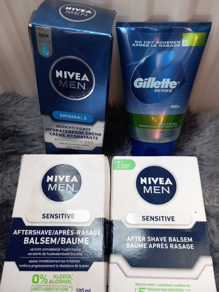 3x Aftershave  en 1x creme, Ophalen, Nieuw