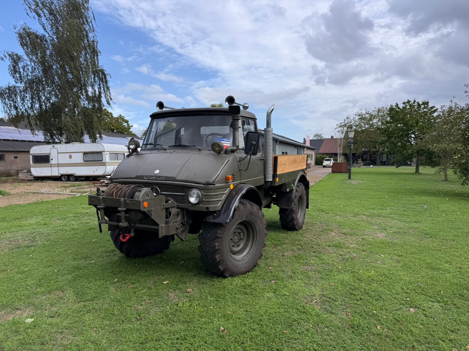 Unimog 416, Ophalen