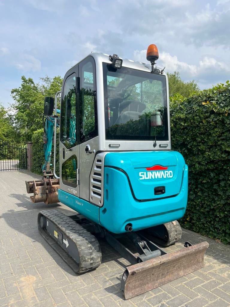 Sunward Swe20 minigraver te koop, 2000kg nette machine!, Ophalen, Graafmachine