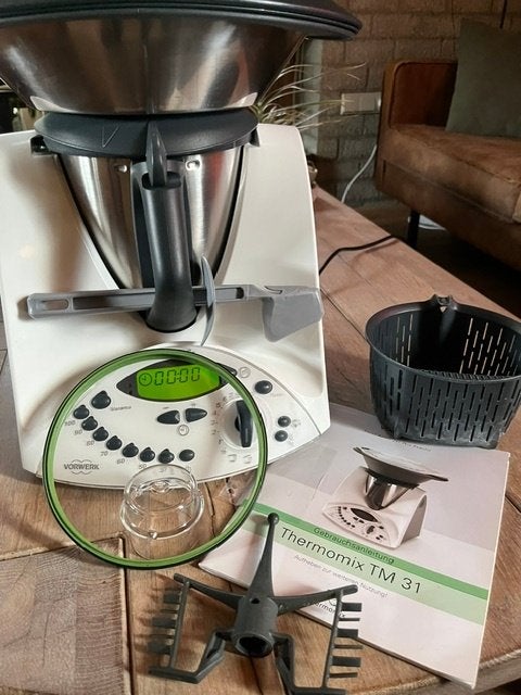 Thermomix TM31, Witgoed en Apparatuur, Keukenmixers, 1 tot 2 liter, Ophalen of Verzenden, Gebruikt, 3 snelheden of meer