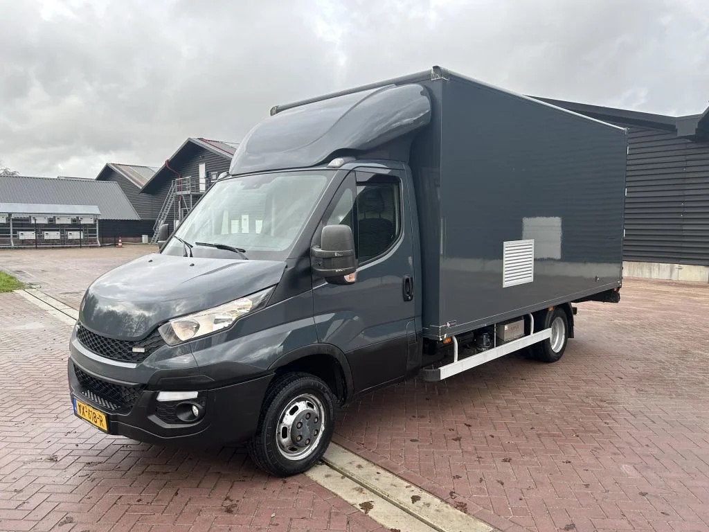 Iveco Daily 50 c21 bakwagen luchtgeremd 2-leiding druklucht, Auto's, Bestelauto's, Euro 5, Achterwielaandrijving, Gebruikt, 4 cilinders