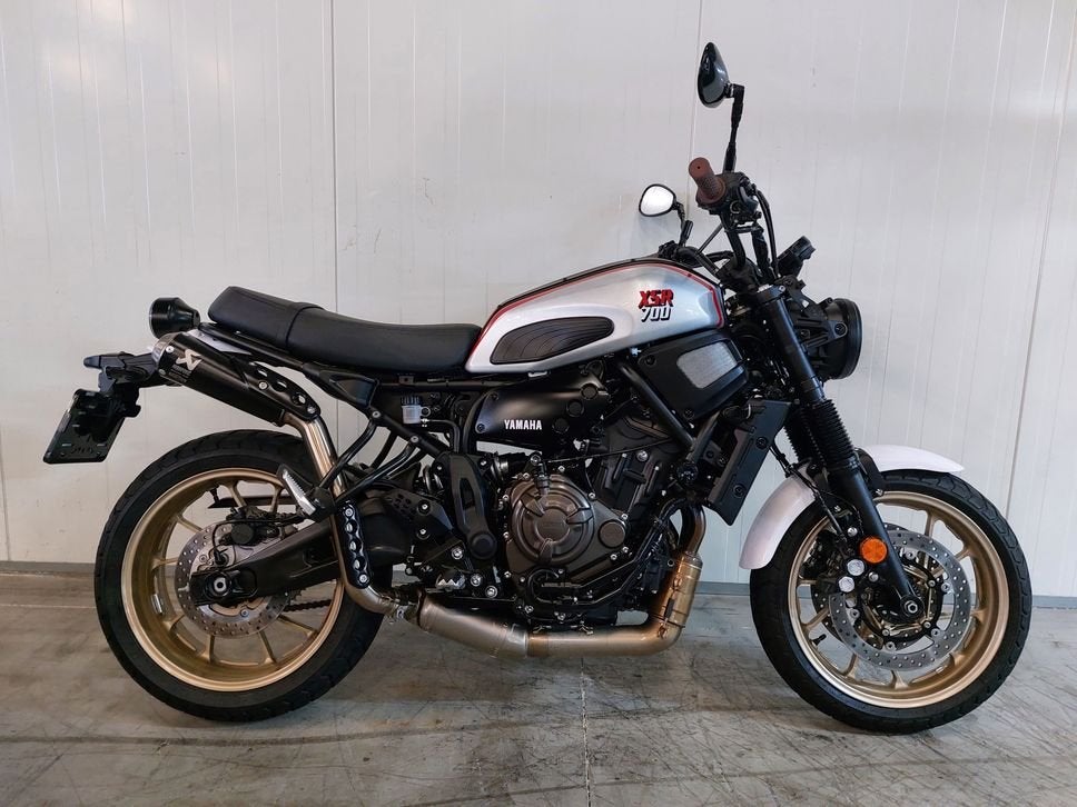 YAMAHA XSR 700 XTRIBUTE (bj 2024), 2 cilinders, Bedrijf, Onbekend, Meer dan 35 kW