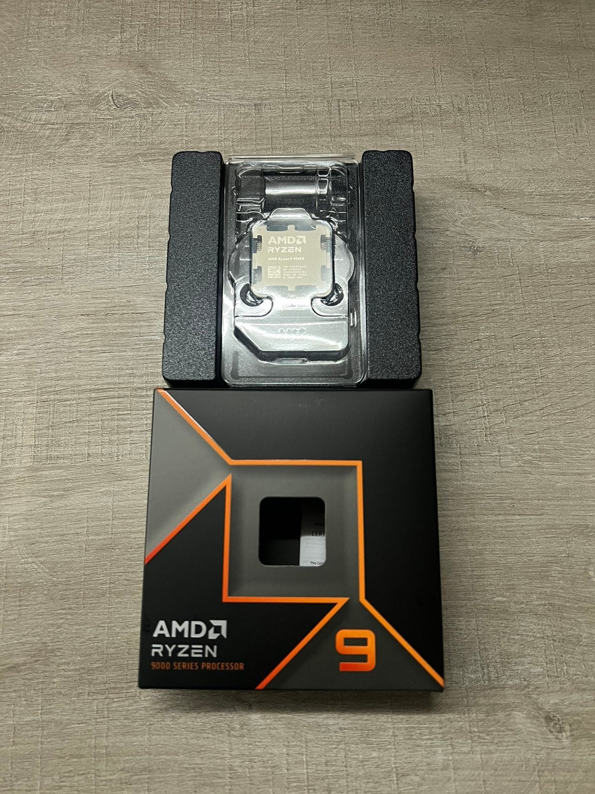 Ryzen 9 9900X , 5 maanden oud, Ophalen of Verzenden, 4 Ghz of meer