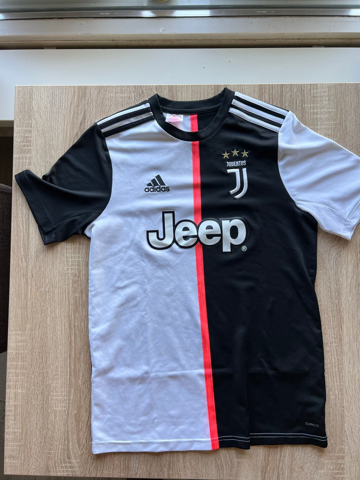 Authentiek Juventus Thuisshirt - Zwart/Wit, Maat 48/50 (M), Zwart, Ophalen of Verzenden, Zo goed als nieuw