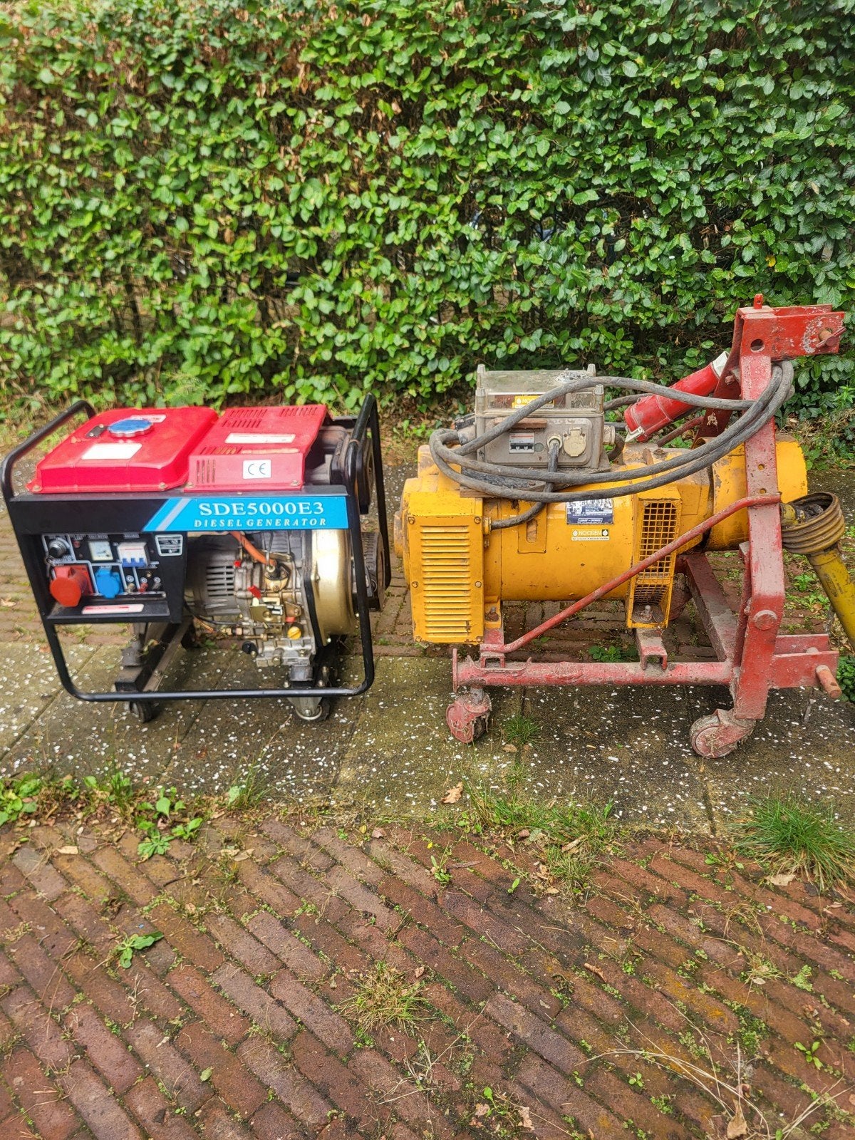Aggregaat tractor aftakas en een Diesel Aggregaat, Ophalen of Verzenden, 250 ampère of meer, Overige typen