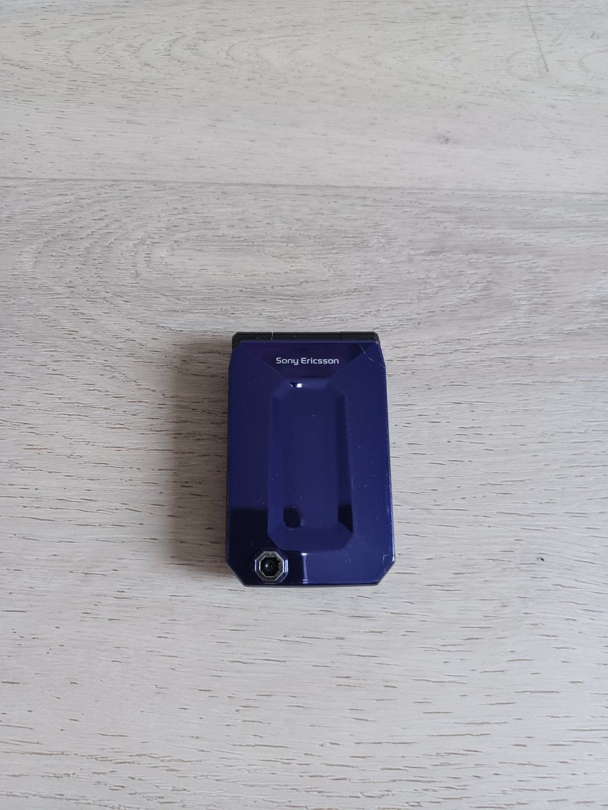 zeldzame Sony Ericsson Jalou in goede staat, Telecommunicatie, Mobiele telefoons | Sony, Ophalen of Verzenden, Zwart, Overige systemen