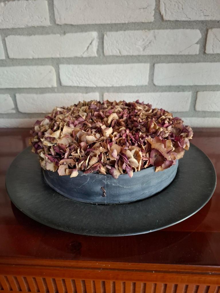 Mooie Hortensia Taart 22 cm, Huis en Inrichting, Ophalen of Verzenden, Zo goed als nieuw