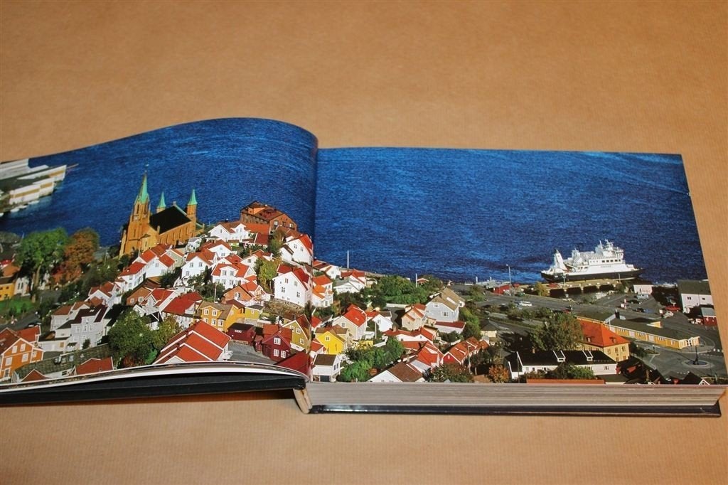 Norwegen Flying High — Fotoboek met Luchtfotos Noorwegen, Boeken, Ophalen of Verzenden, Gelezen, Fotografen