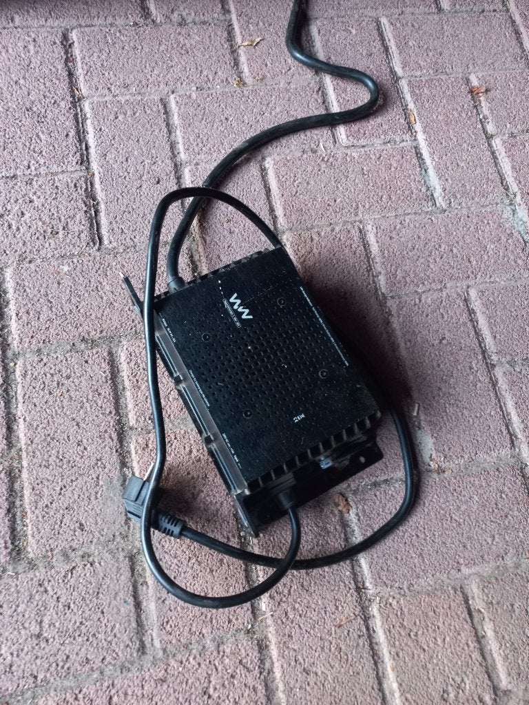 Acculader 48 volt plus shunt, Ophalen, Zo goed als nieuw, Overige typen