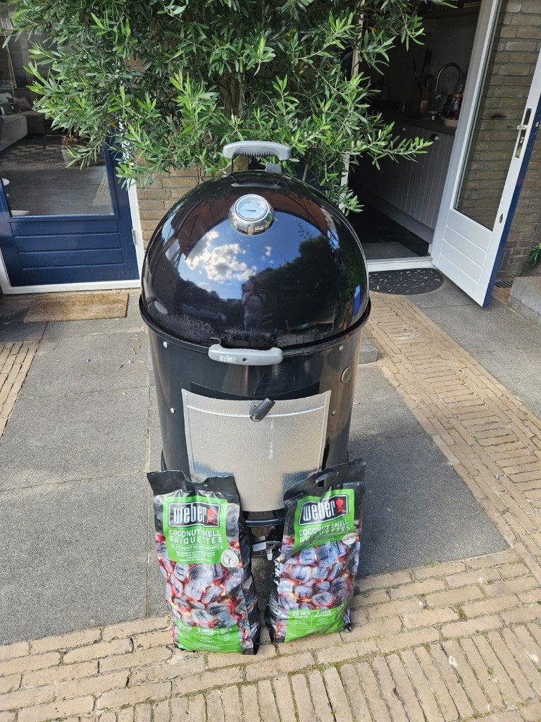 Weber Smokey Mountain 57cm | Zo goed als nieuw! + Hoes, Ophalen, Zo goed als nieuw, Weber, Met accessoires