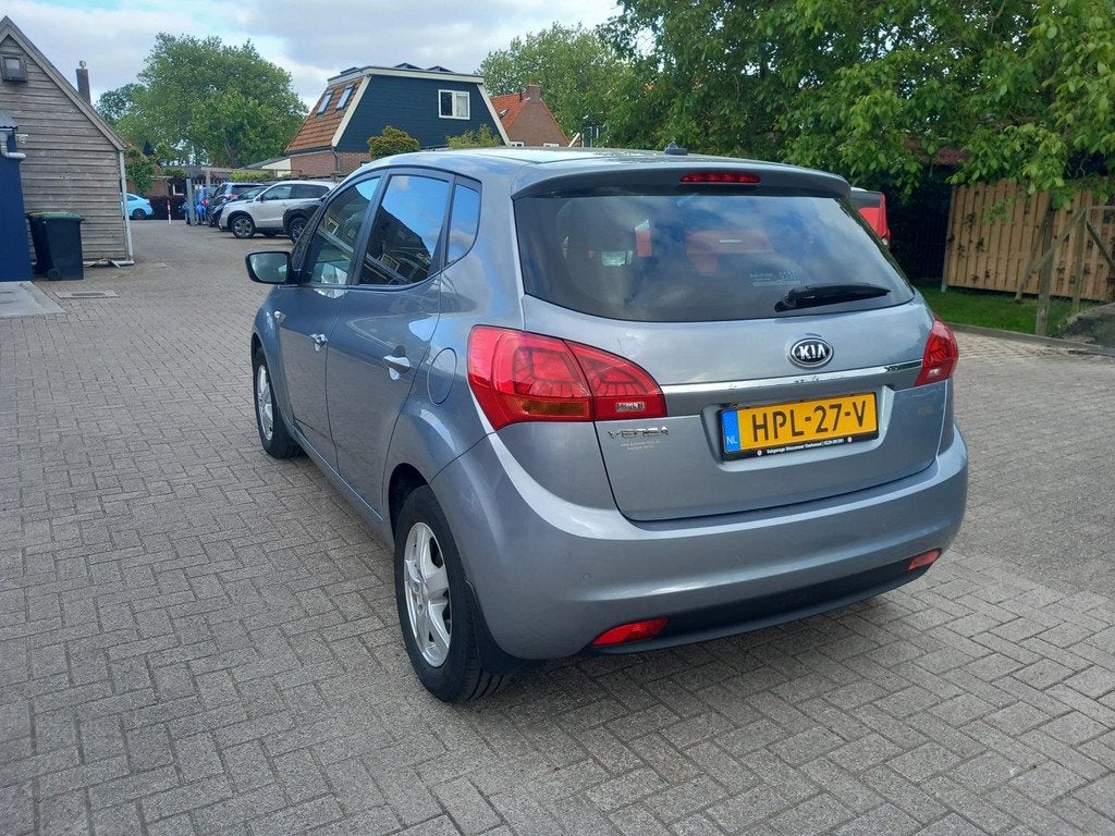 Kia VENGA 1.6 CVVT automaat DynamicPLusLine navi cruise, Auto's, Kia, 12 maanden, 15 km/l, Gebruikt, 4 cilinders