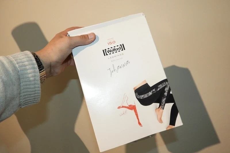 Wolford leggings bold contrasts Johanna Nieuw in doos M, Kleding | Dames, Leggings, Maillots en Panty's, Legging, Verzenden, Zwart