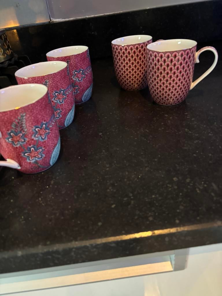 Pip flower festival, Ophalen of Verzenden, Zo goed als nieuw, Overige stijlen, Kop(pen) en/of Schotel(s)