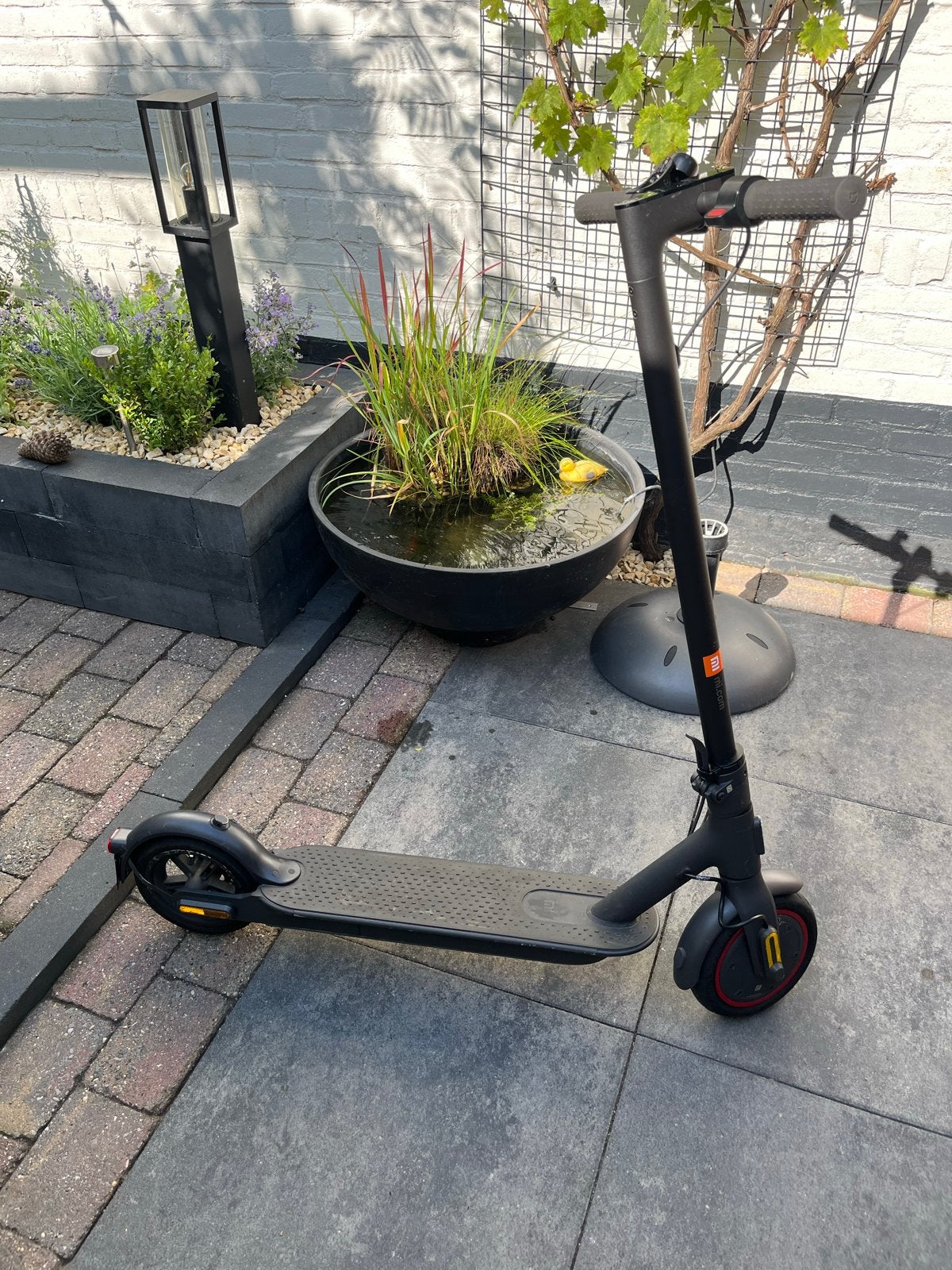 Xiaomi Mi pro 2 Elektrische Step (E-scooter) - Gebruikt, Fietsen en Brommers, Steps, Ophalen, Gebruikt, Elektrische step (E-scooter)