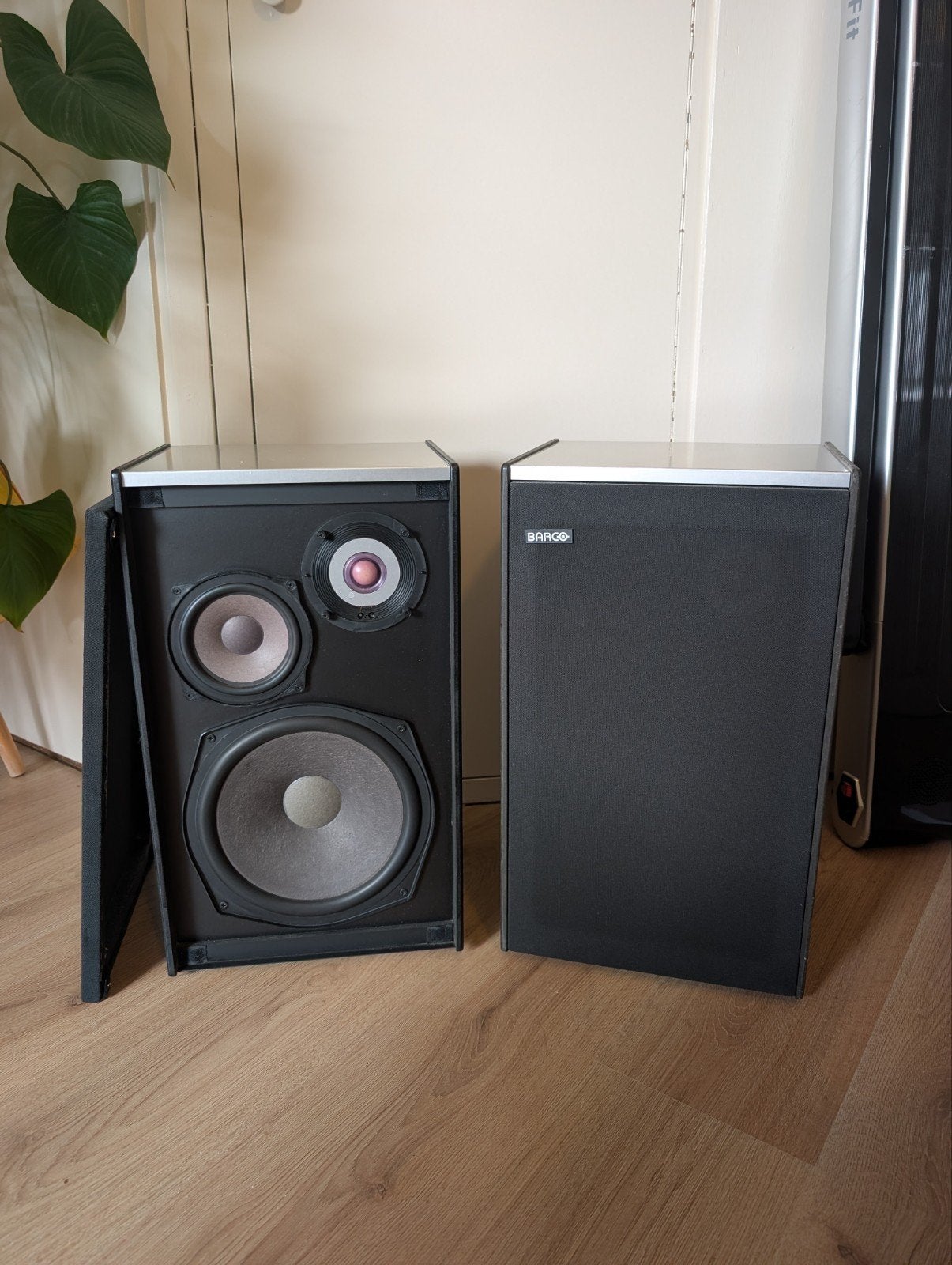 Barco B353 Speakers - Vintage Hifi Geluid