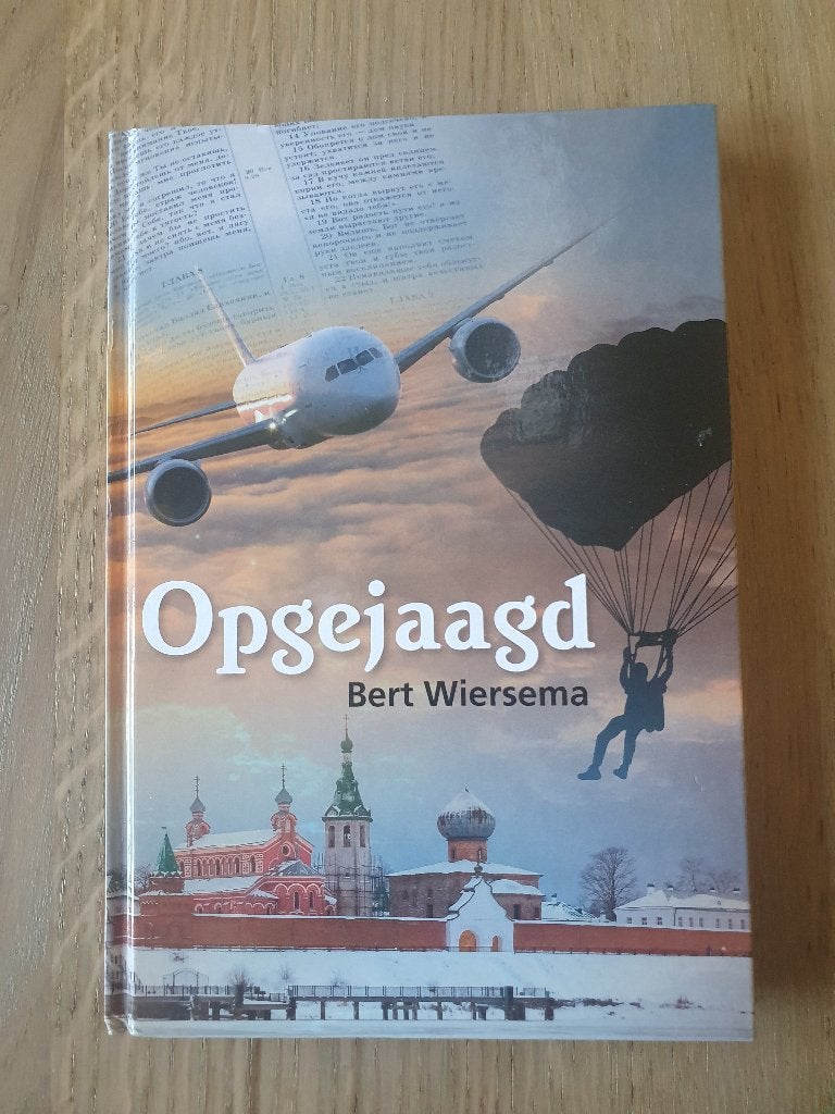 Opgejaagd - Bert Wiersema, Ophalen of Verzenden, Zo goed als nieuw, Bert Wiersema