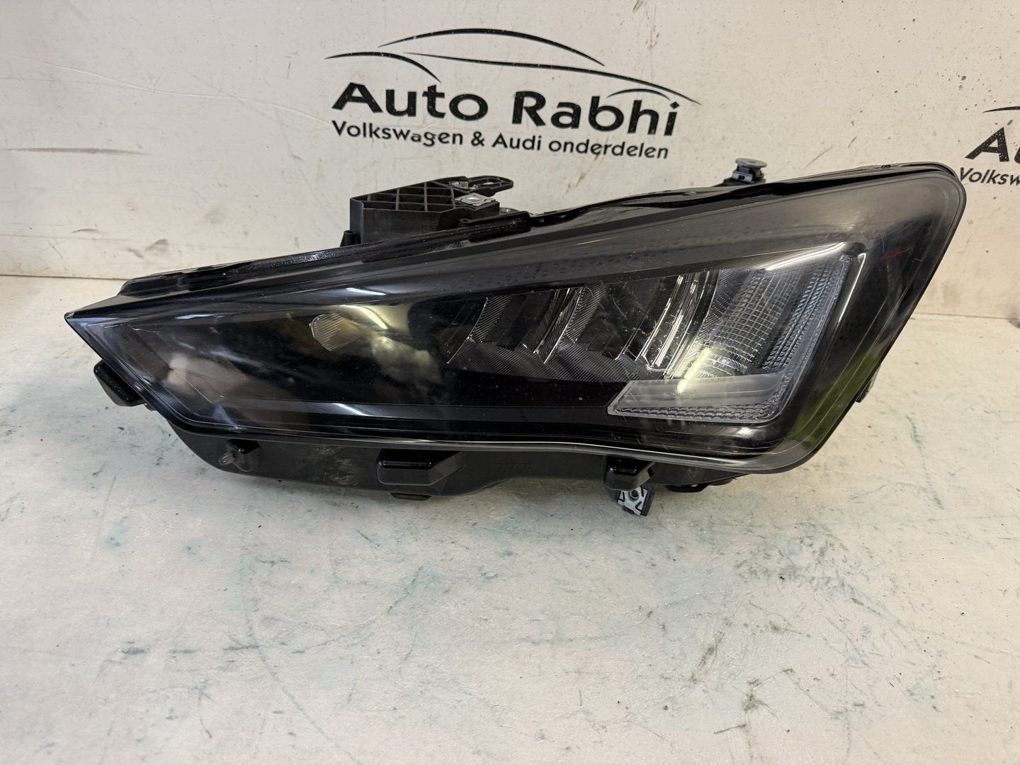 Koplamp Seat Leon 4 Cupra Led links 5FB941005D, Gebruikt, -, -, Ophalen of Verzenden
