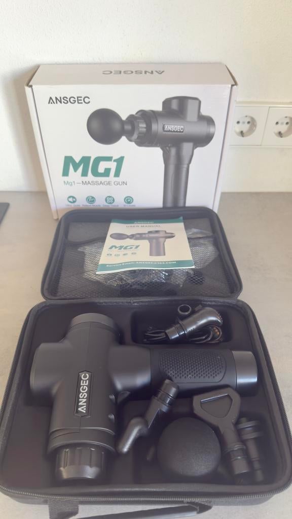 Nieuw & ongebruikt - ANSGEC MG1 Massage Gun (met koffer), Ophalen of Verzenden, Nieuw, Apparaat