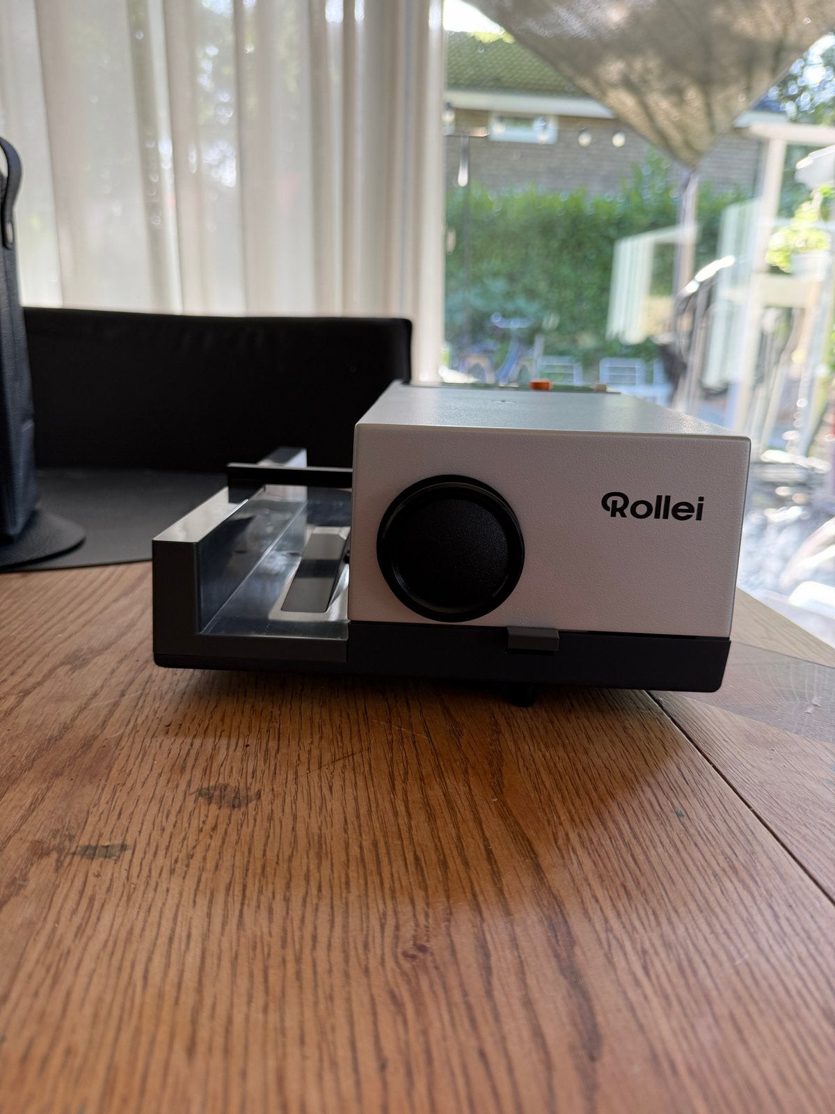 Rollei P350A Diaprojector met afstandsbediening en koffer, Ophalen of Verzenden, Gebruikt
