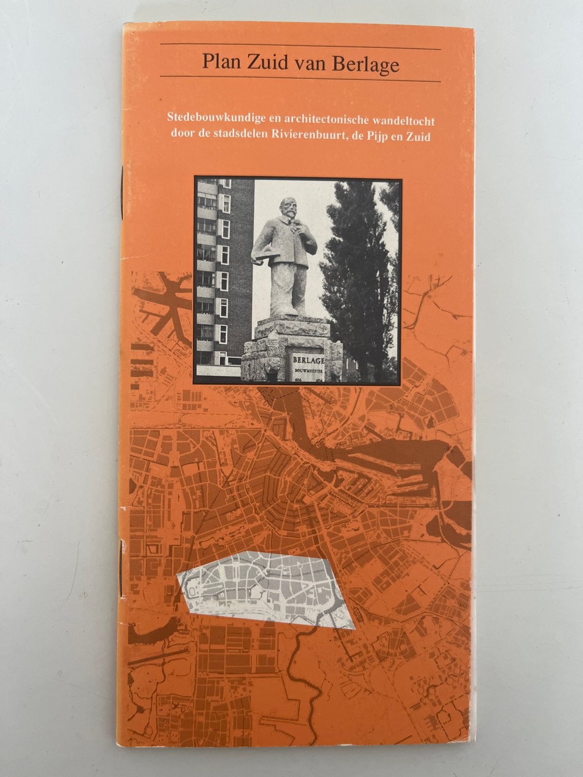 Plan Zuid van Berlage: Stedebouwkundige Wandeltocht, Ophalen of Verzenden, Gelezen, Architectuur algemeen