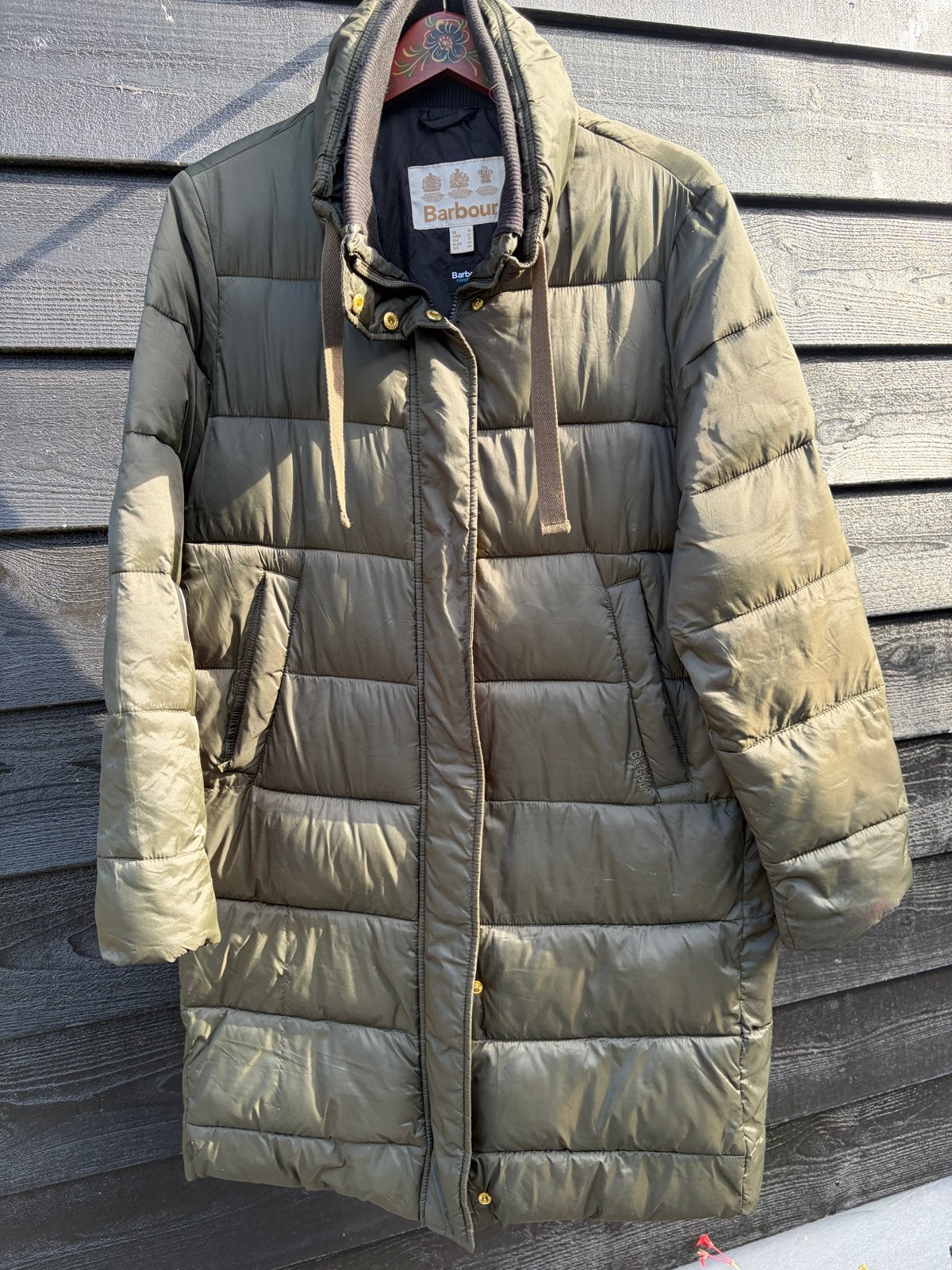 Barbour Lange Gewatteerde Jas - Donkergroen- Maat 42/44 (L), Ophalen of Verzenden, Zo goed als nieuw, Maat 42/44 (L), Groen