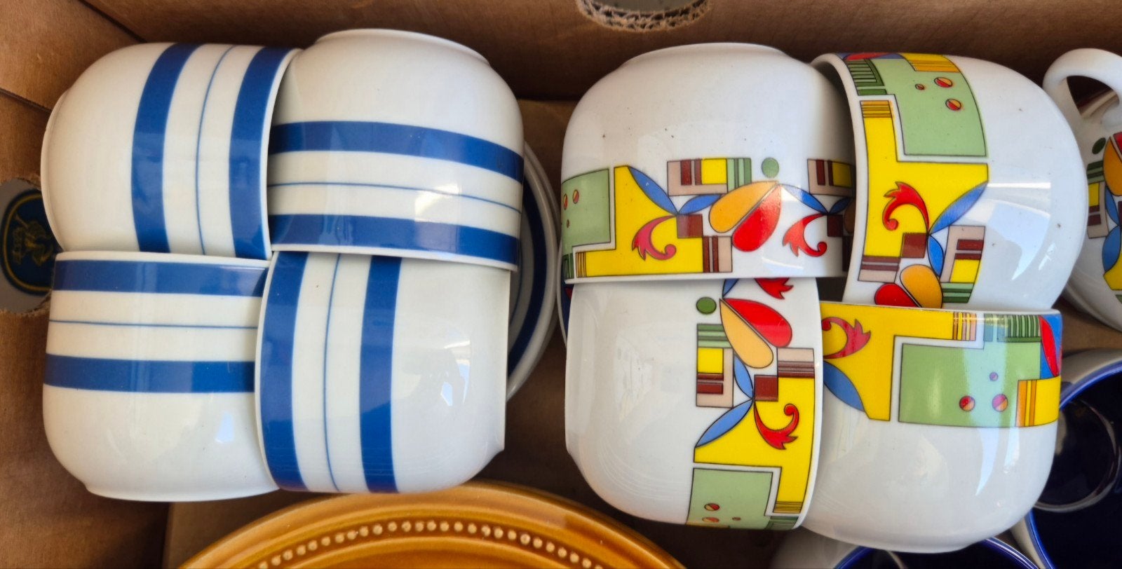 Douwe Egberts kop&schotels, Ophalen of Verzenden, Zo goed als nieuw, Porselein, Kop(pen) en/of Schotel(s)