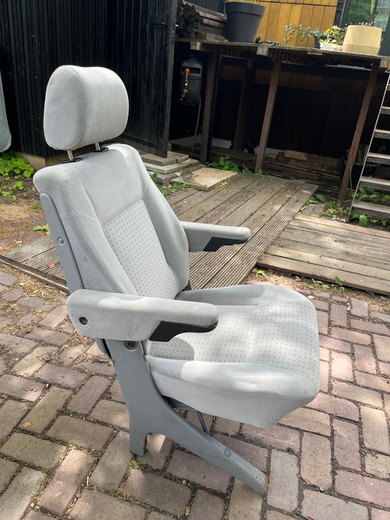 3 luxe stoelen voor Volkswagen T4, Auto-onderdelen, Interieur en Bekleding, Volkswagen, Nieuw, Ophalen