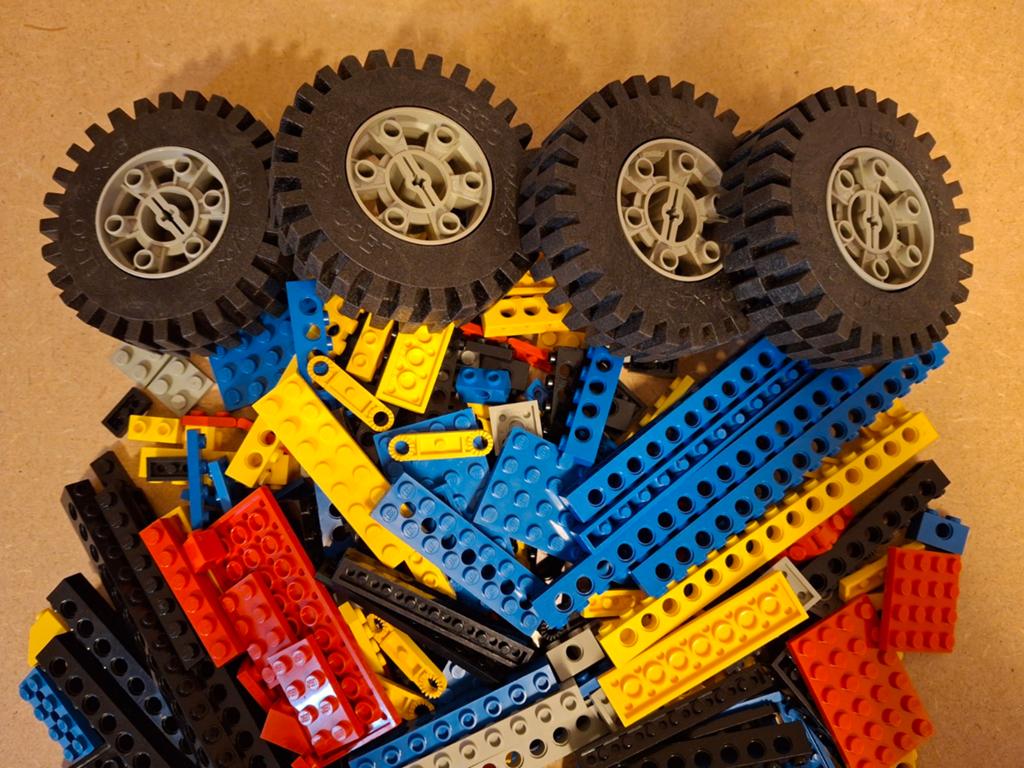 Lego 8859 Tractor. Jaren 80 Technic, Lego, 33 Bath Road, Slough, UK, Lego, Compleet