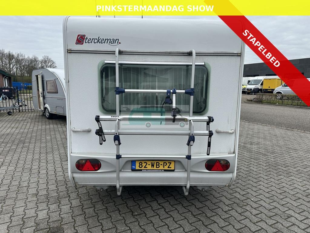 Sterckeman 370DD 2008 met stapelbed. lichtgewicht (bj 2008), Caravans en Kamperen, Caravans, Sterckeman, Koelkast, Bedrijf, Tot en met 4