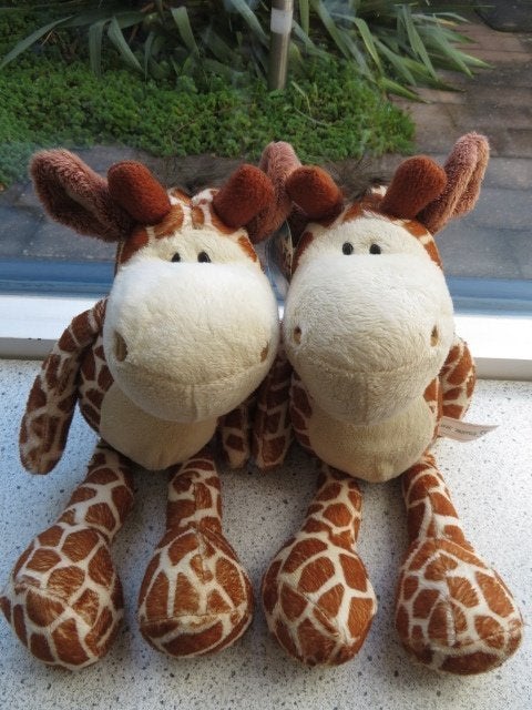 Giraffe of giraf Safari Knuffels merk Espron zacht velours, Giraf, Ophalen of Verzenden, Zo goed als nieuw, Middelgroot (20 tot 80 cm)
