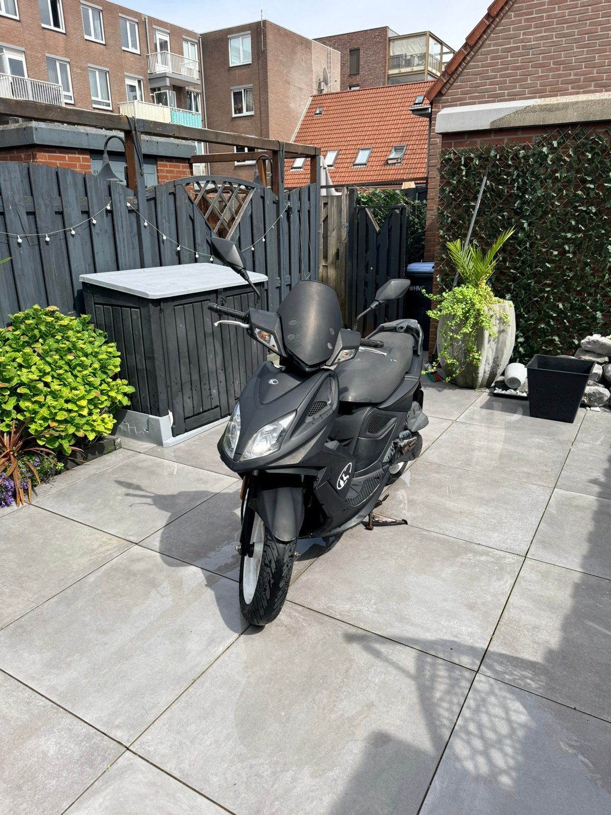 Kymco super 8 2012 - lees beschrijving, Fietsen en Brommers, Scooters | Kymco, Ophalen, Gebruikt, Maximaal 45 km/u, Benzine