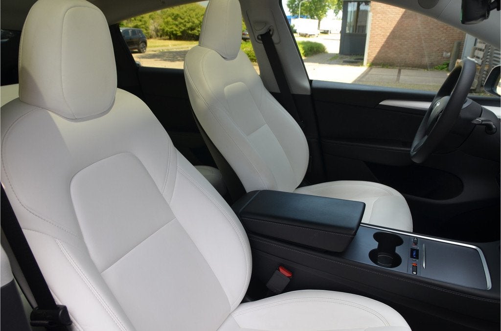 Tesla Model Y Performance AWD 75 kWh AutoPilot3.0 Ryzen, Wit, Auto's, Tesla, Automaat, 12 maanden, 1972 kg, 1600 kg