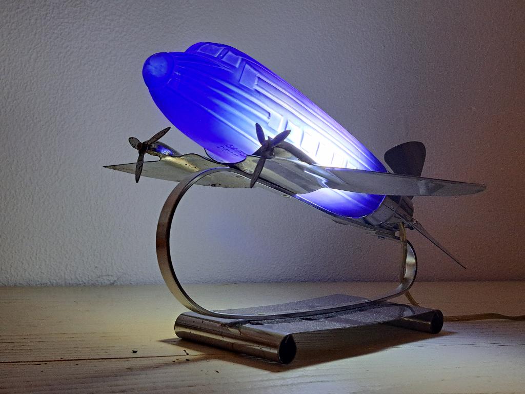 Sarsaparilla Blauwe Vliegtuiglamp DC-3 Dakota uit de 70ties, Gebruikt, Ophalen of Verzenden, Glas, Minder dan 50 cm