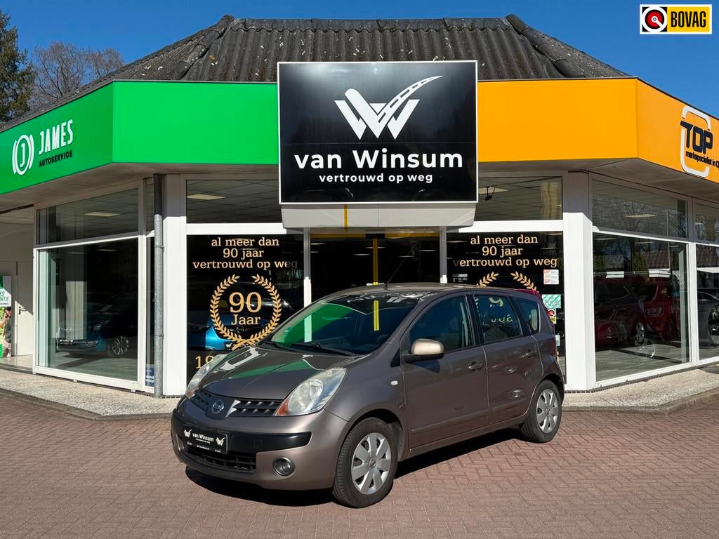 Nissan Note 1.6 Visia, Voorwielaandrijving, Gebruikt, Zwart, 4 cilinders