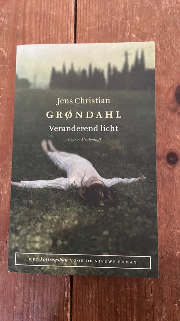 Jens Christian Grøndahl - Veranderend licht, Boeken, Ophalen of Verzenden, Zo goed als nieuw, Jens Christian Grøndahl