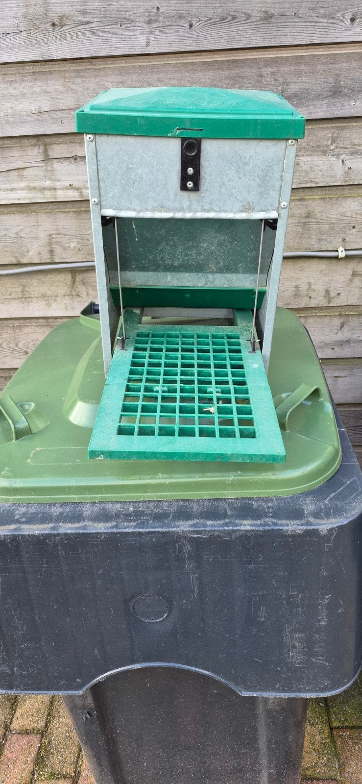 Voerautomaat kippen, Dieren en Toebehoren, Ophalen, Zo goed als nieuw, Drinken en Voederen