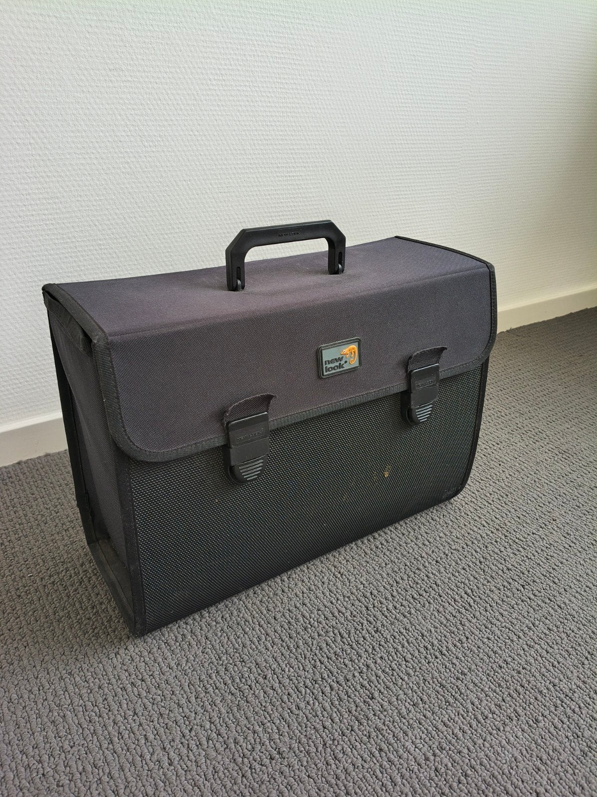 Stevige en ruime fietstas - New Look, Ophalen of Verzenden, Gebruikt, New Look